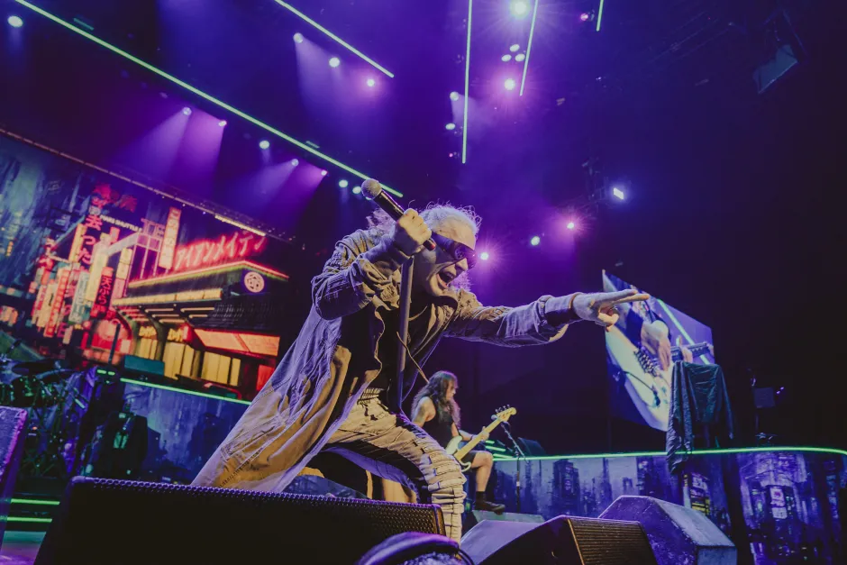 Videos: Iron Maiden da su primer concierto 2024