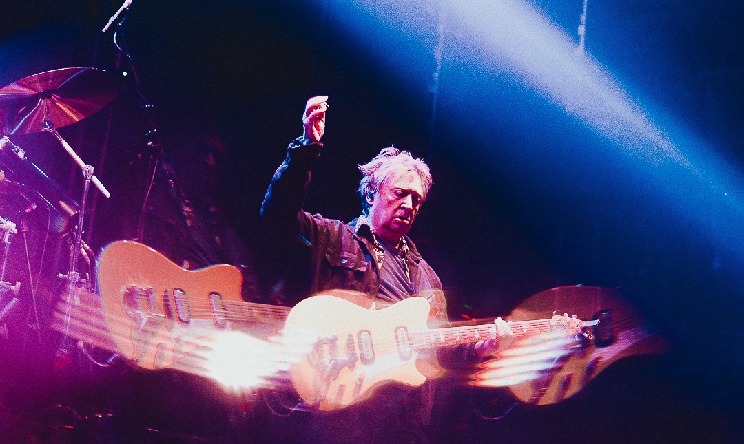 Andy Summers: cuando la experiencia y clase hablan sobre el escenario