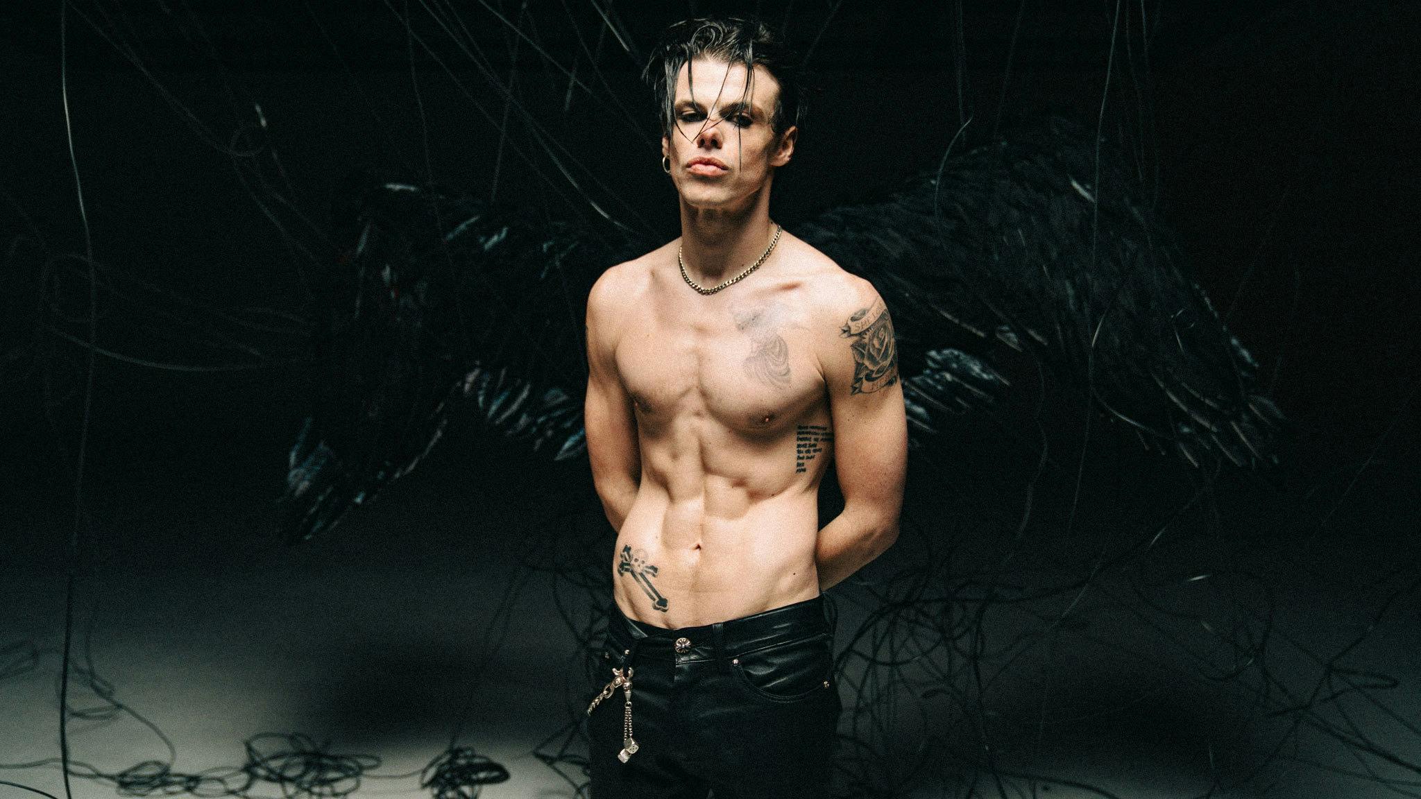 'Hello Heaven, Hello': escucha el regreso de Yungblud